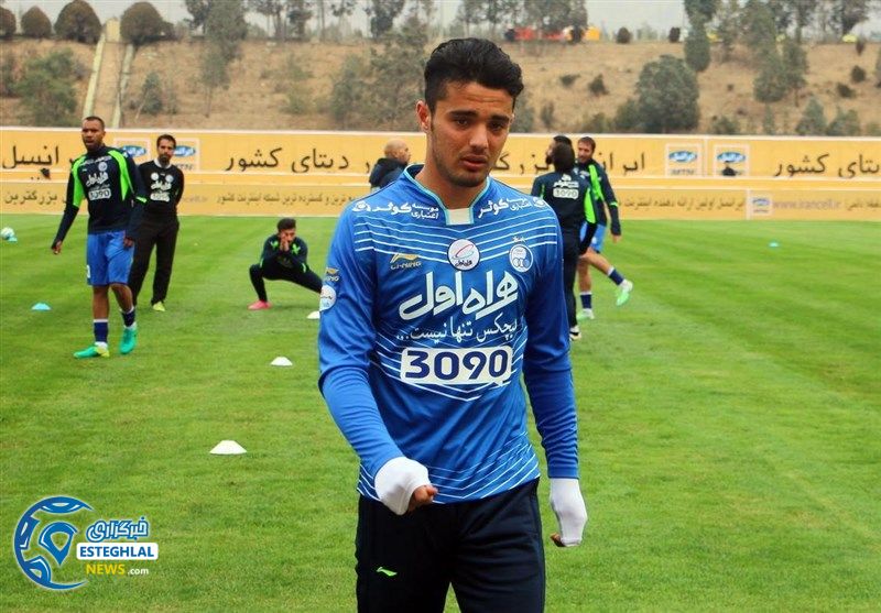 امید نورافکن