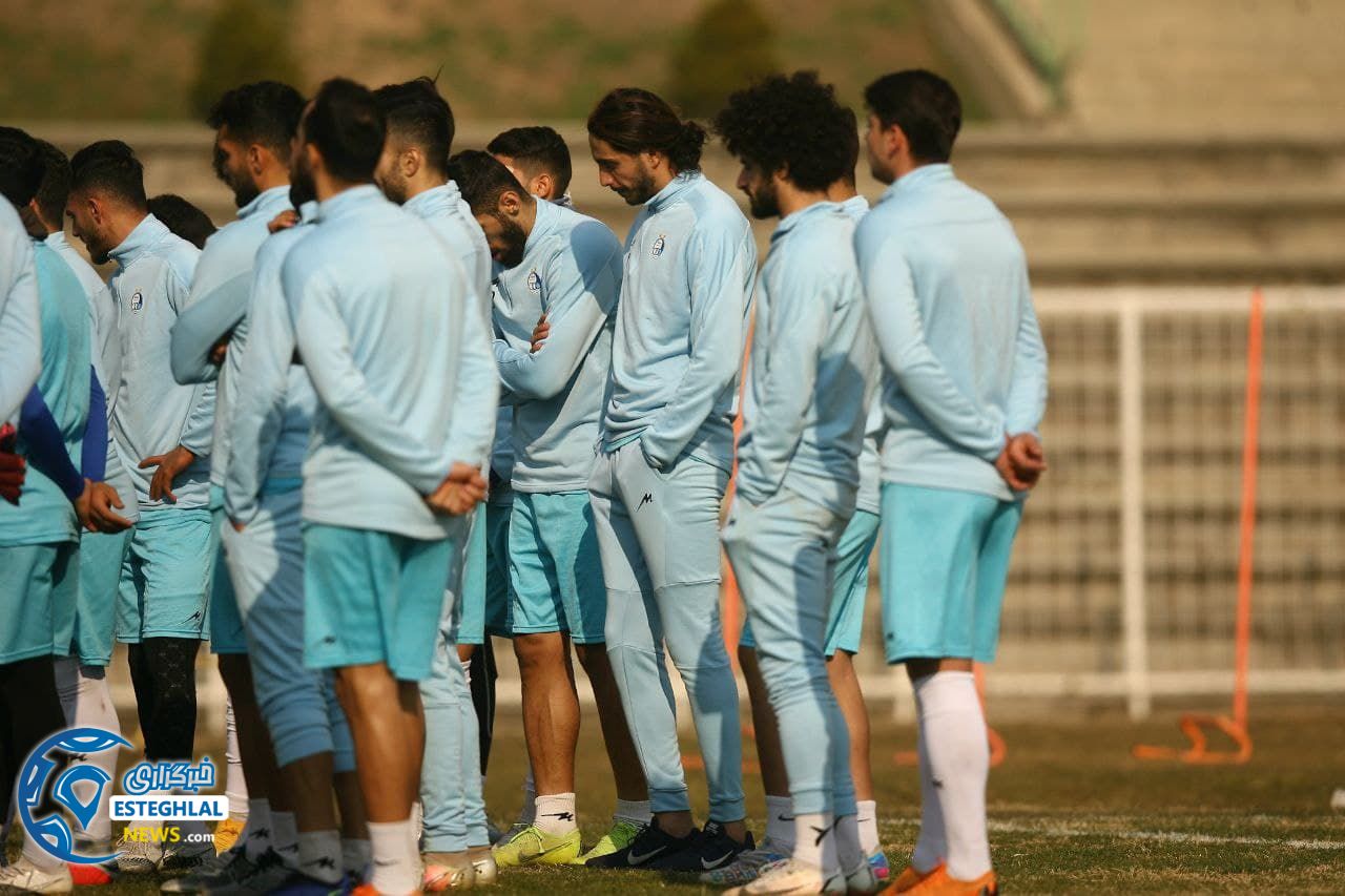 تمرین استقلال