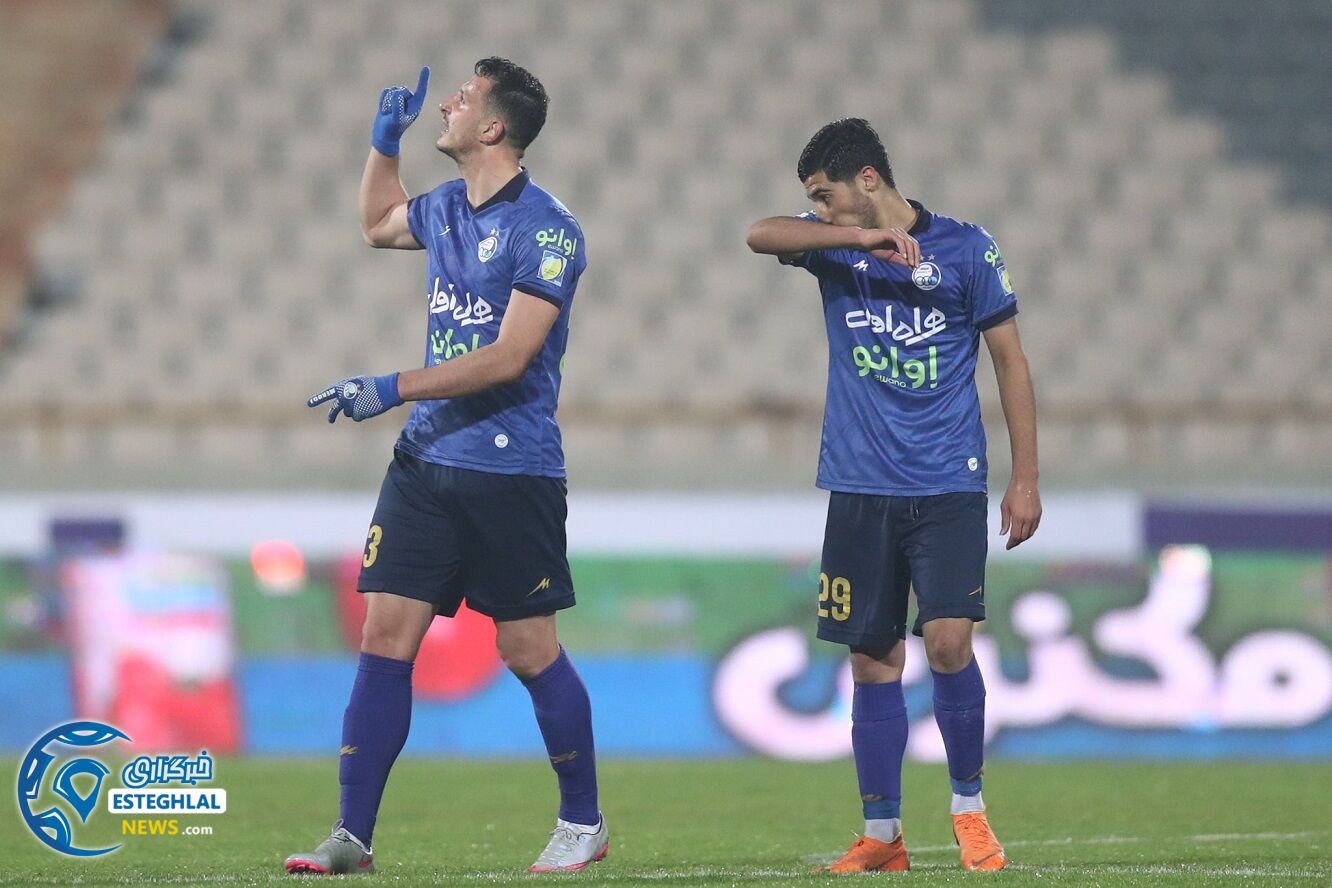 دیدار استقلال و نود