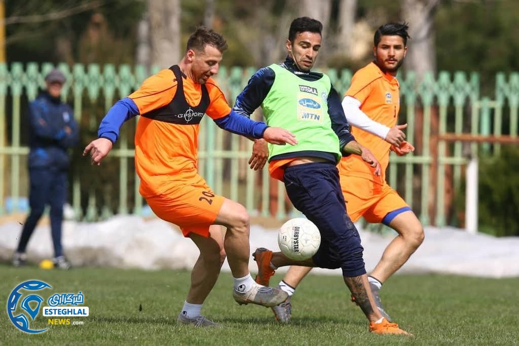 تمرین استقلال