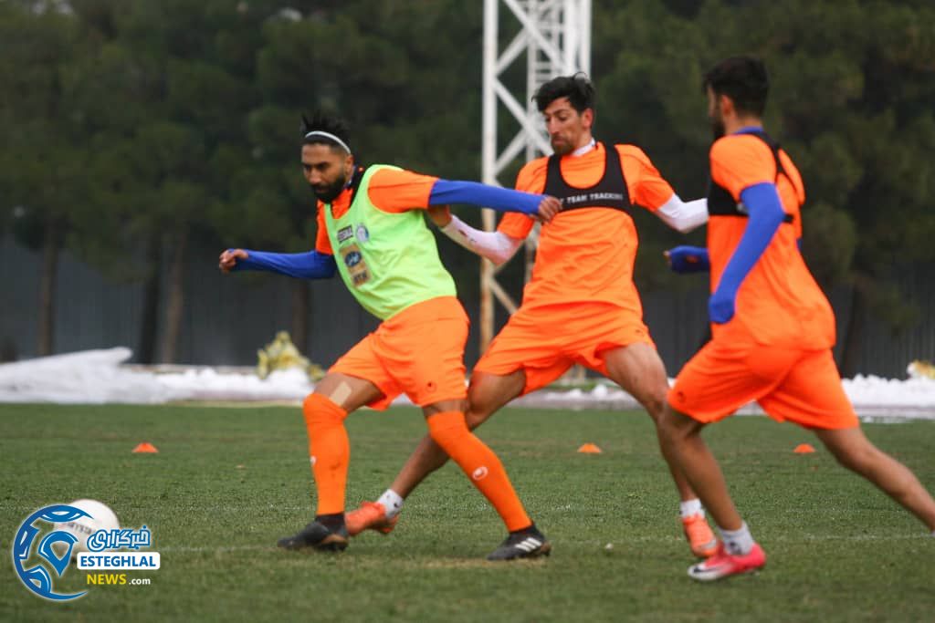 تمرین استقلال