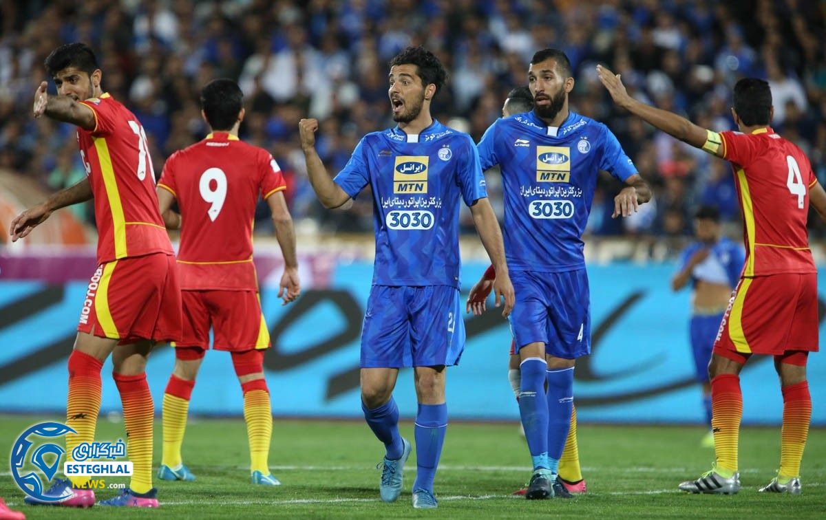 دیدار استقلال تهران و فولاد خوزستان