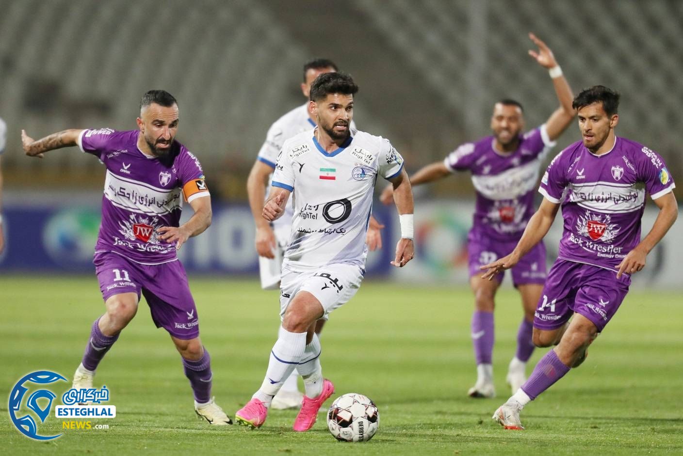 هوادار 0-1 استقلال