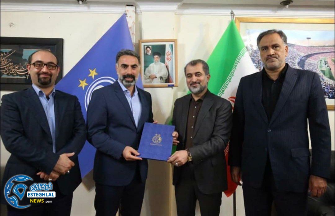 محمود فکری و اعضای هیات مدیره باشگاه استقلال