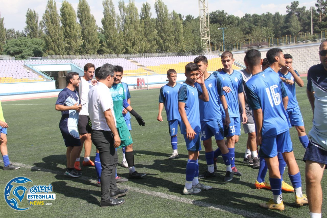 تیم نونهالان استقلال