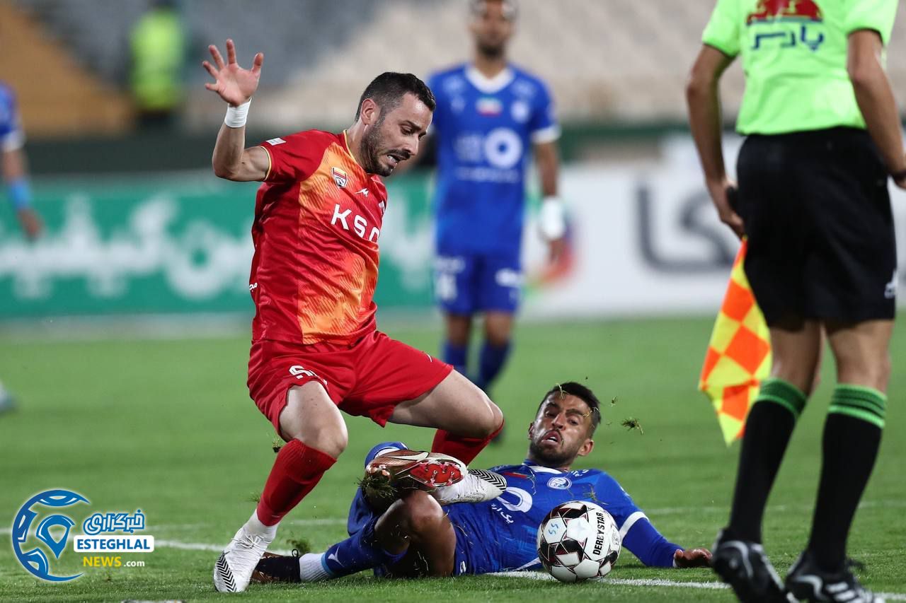 استقلال 1-0 فولاد