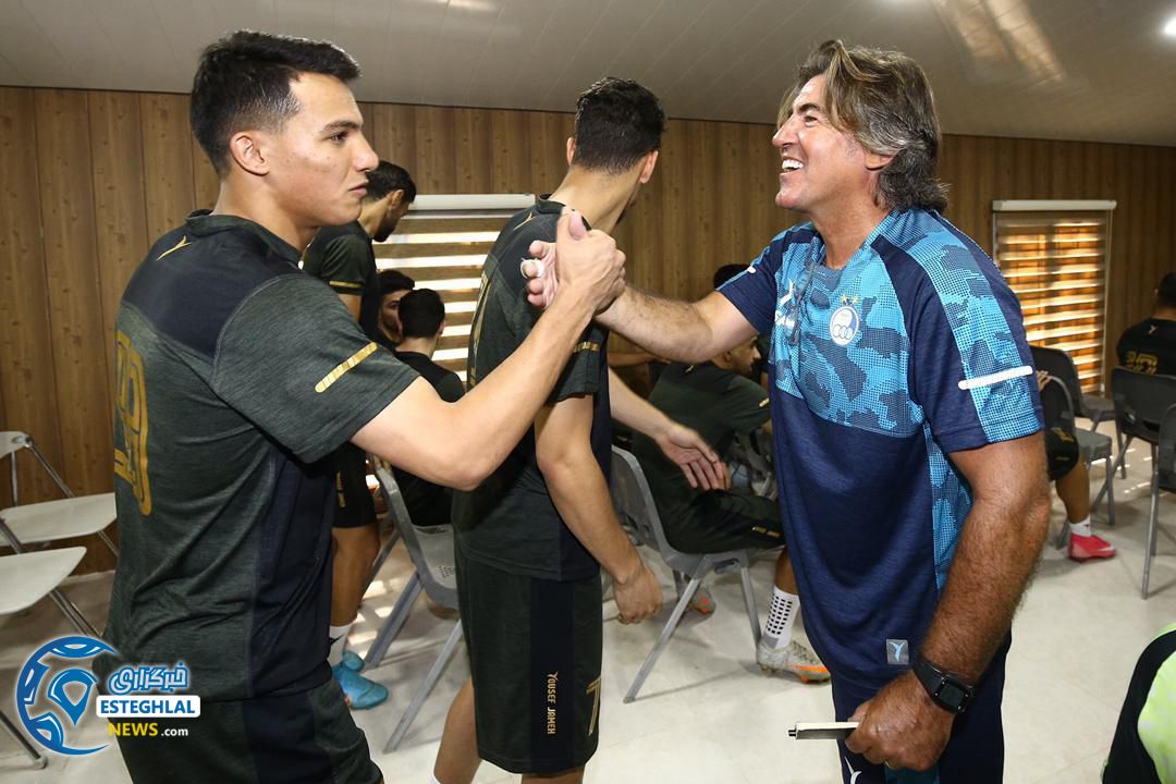 تمرین استقلال