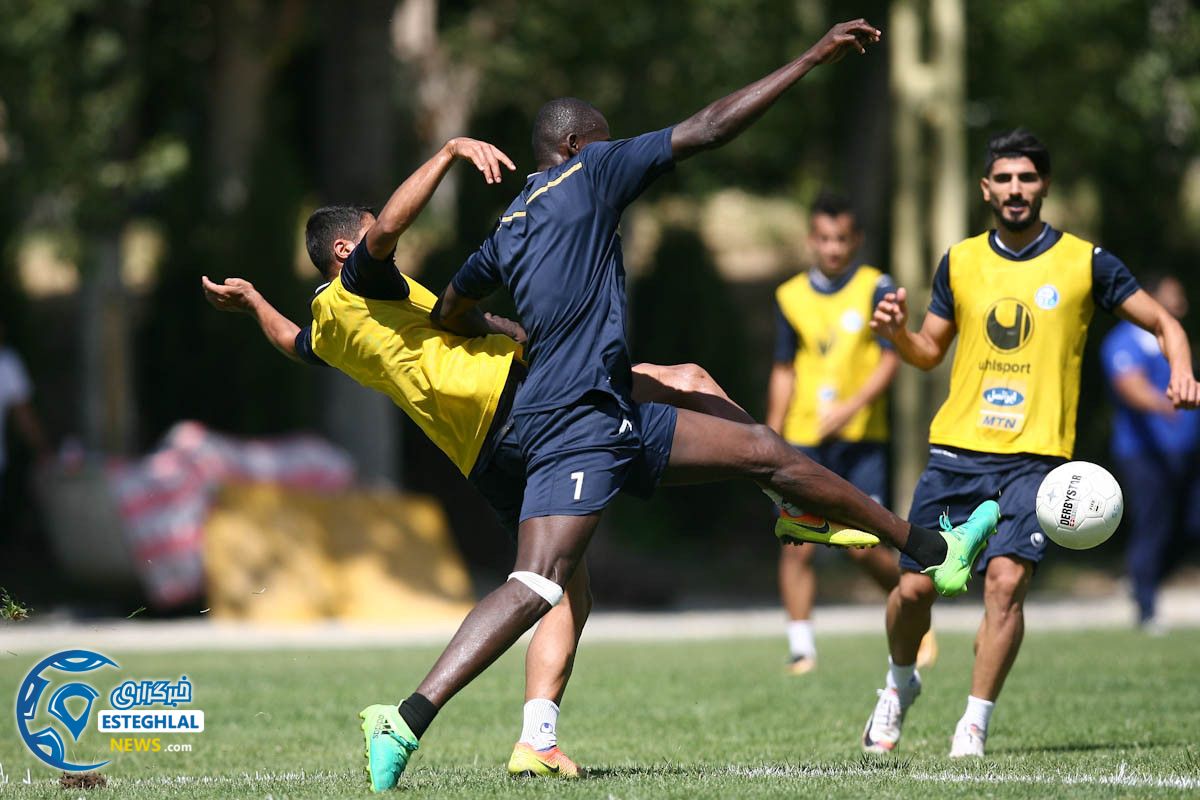 تمرین استقلال