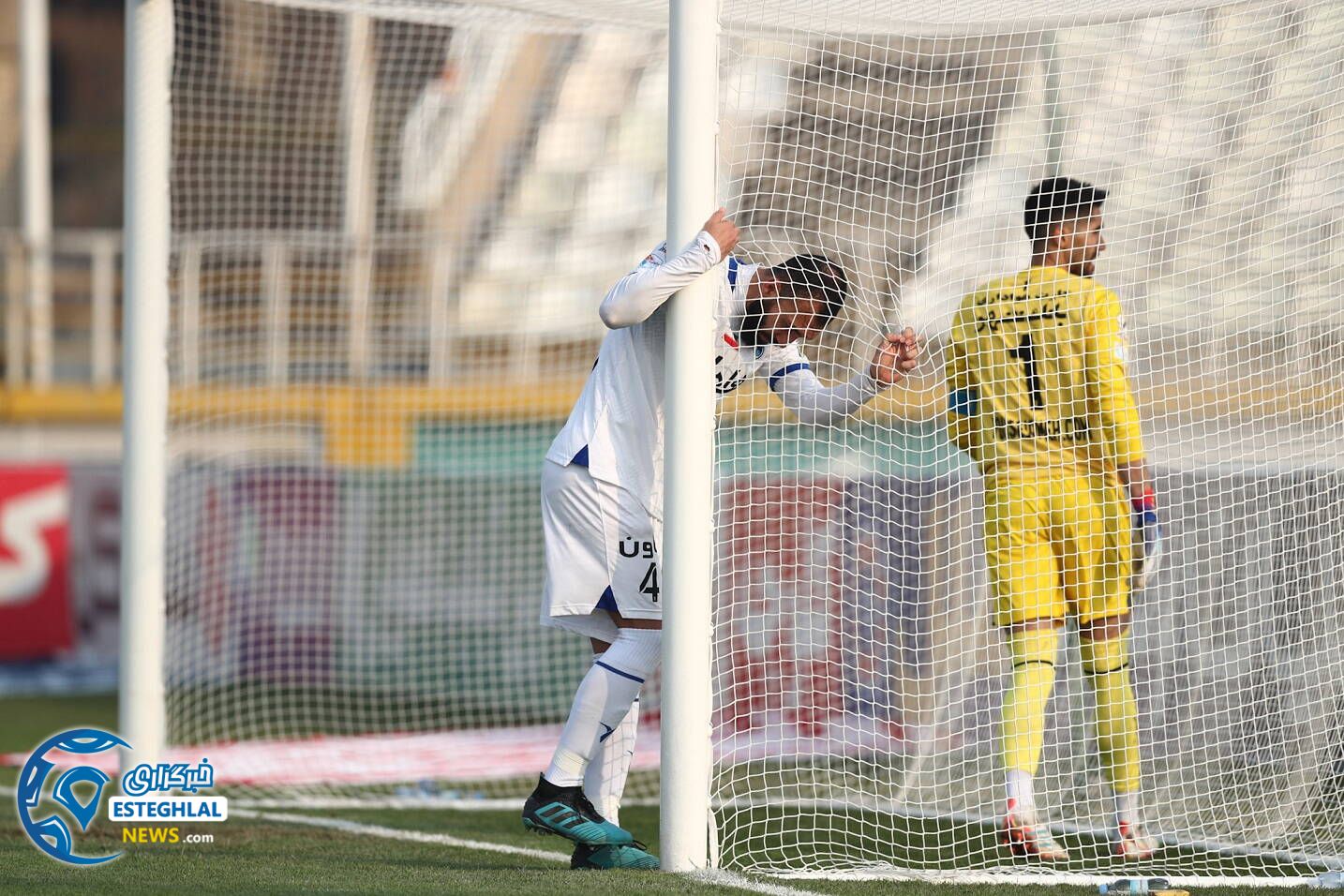 پیکان 0-2 استقلال