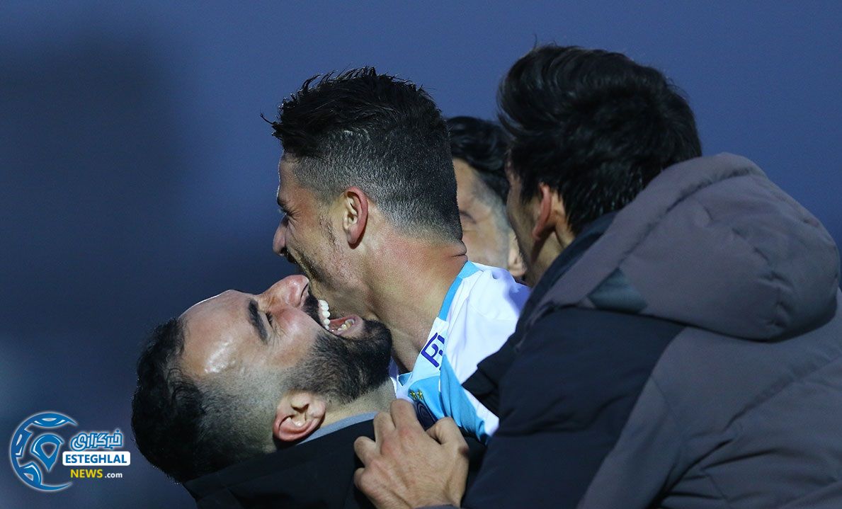 دیدار پیکان و استقلال