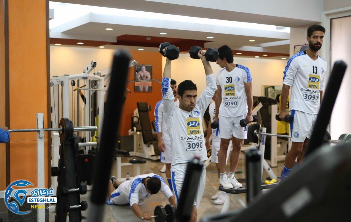 تمرین تیم فوتبال استقلال