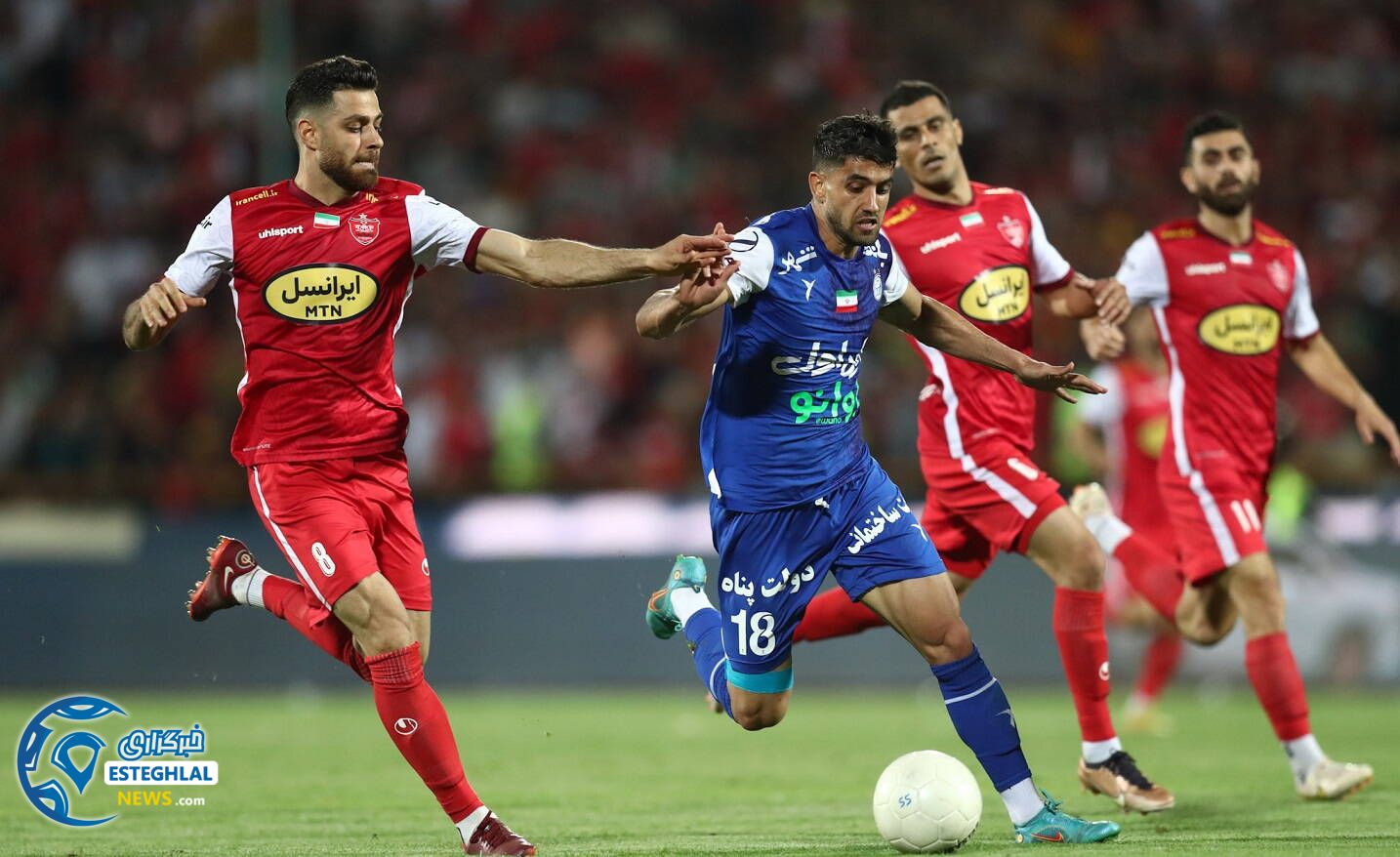 استقلال 1-2 پیروزی