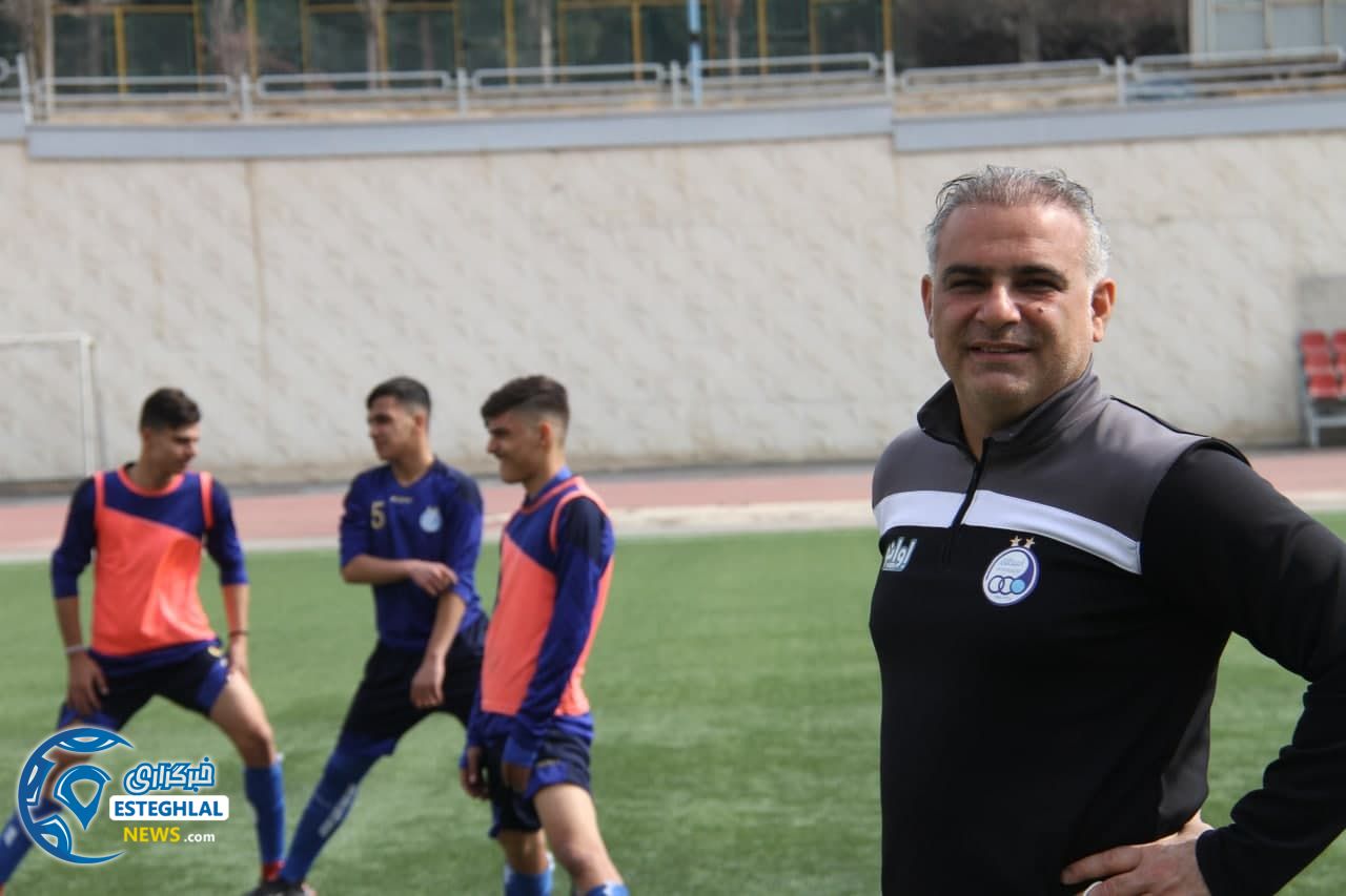 تیم نونهالان استقلال