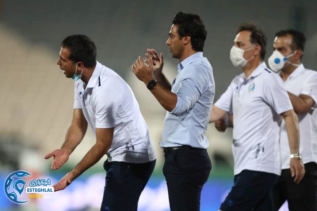 دیدار استقلال و نساجی