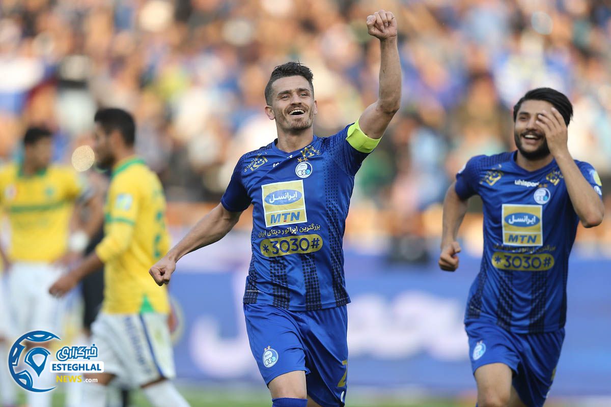 دیدار استقلال و نفت آبادان