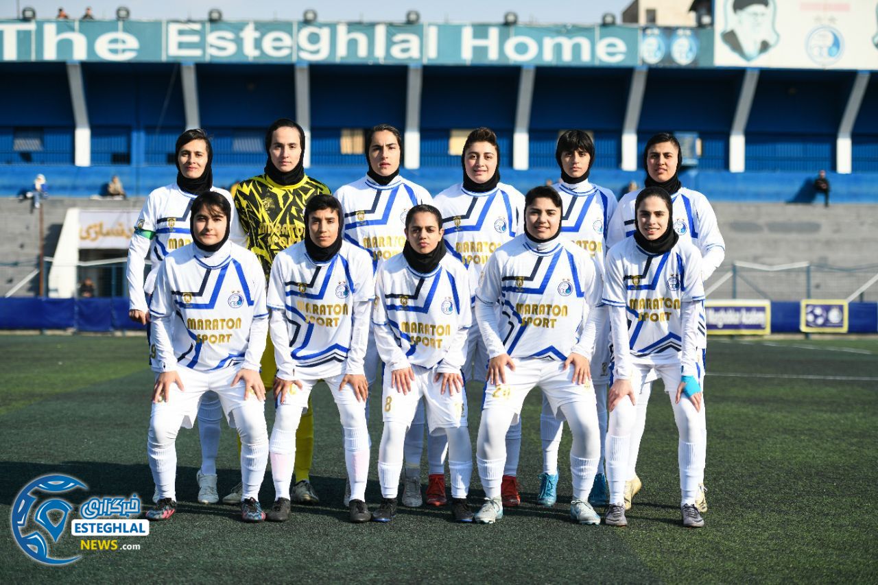 تیم بانوان استقلال