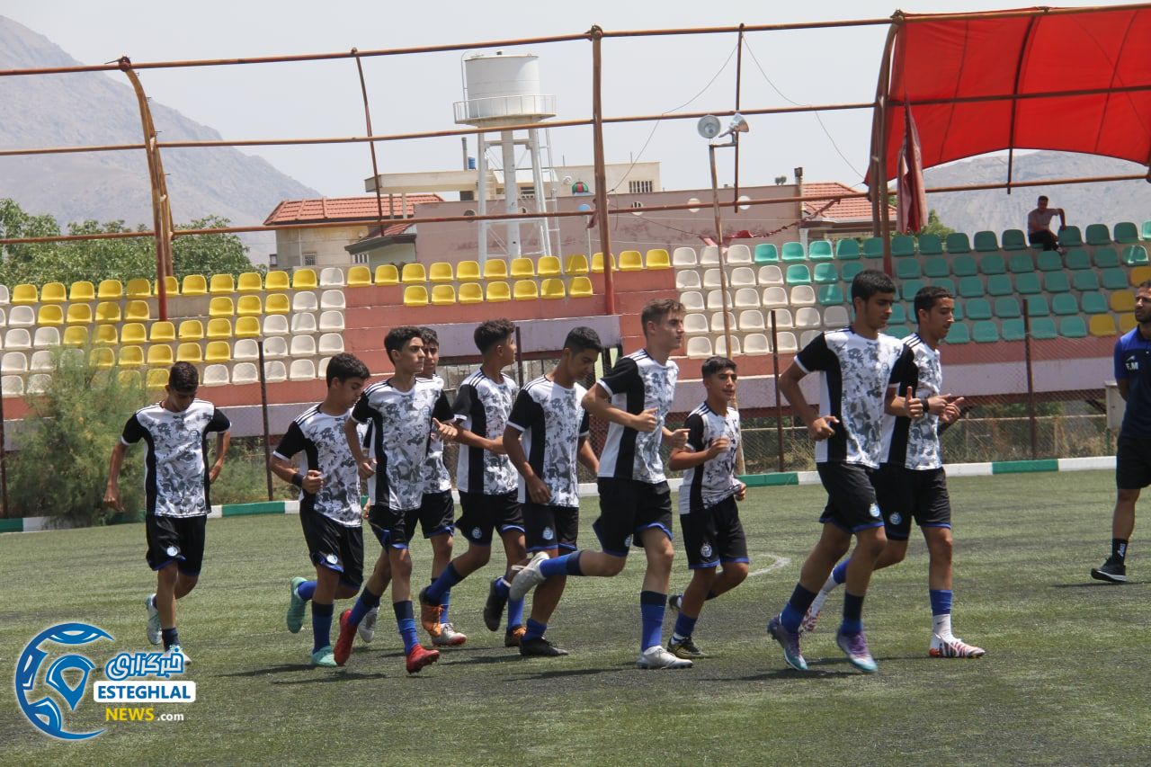 تیم نونهالان استقلال