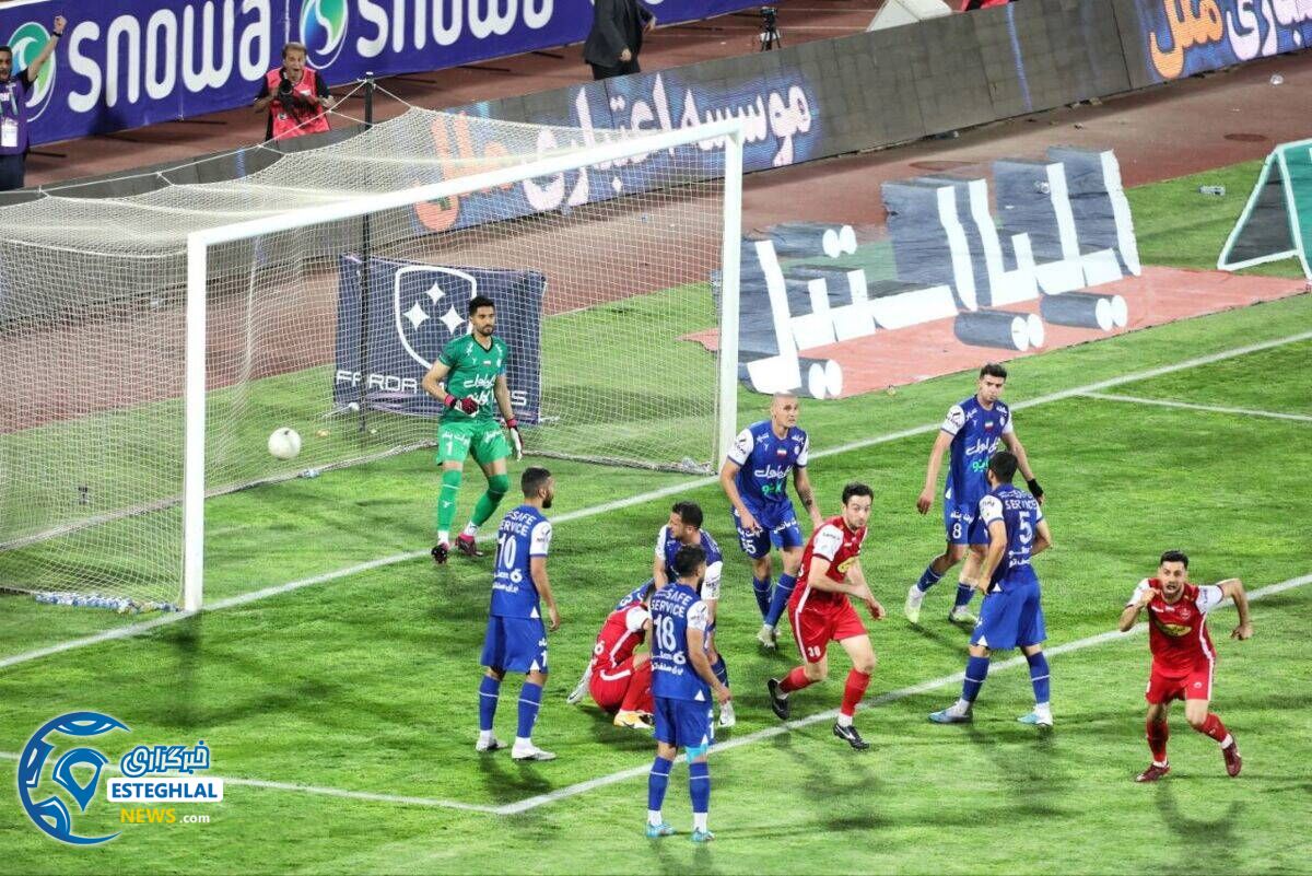 استقلال 1-2 پیروزی