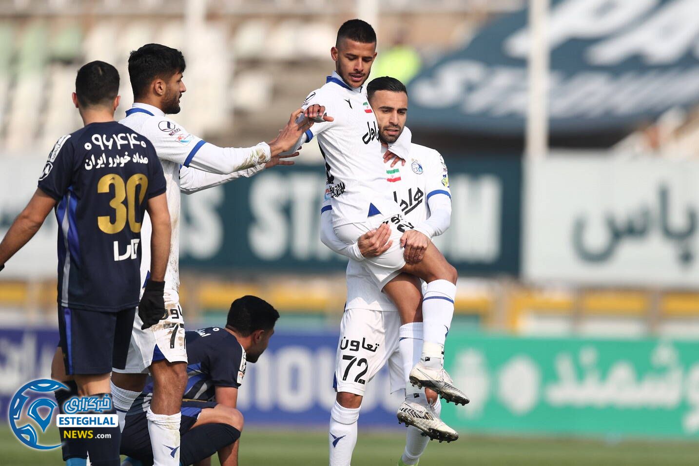 پیکان 0-2 استقلال