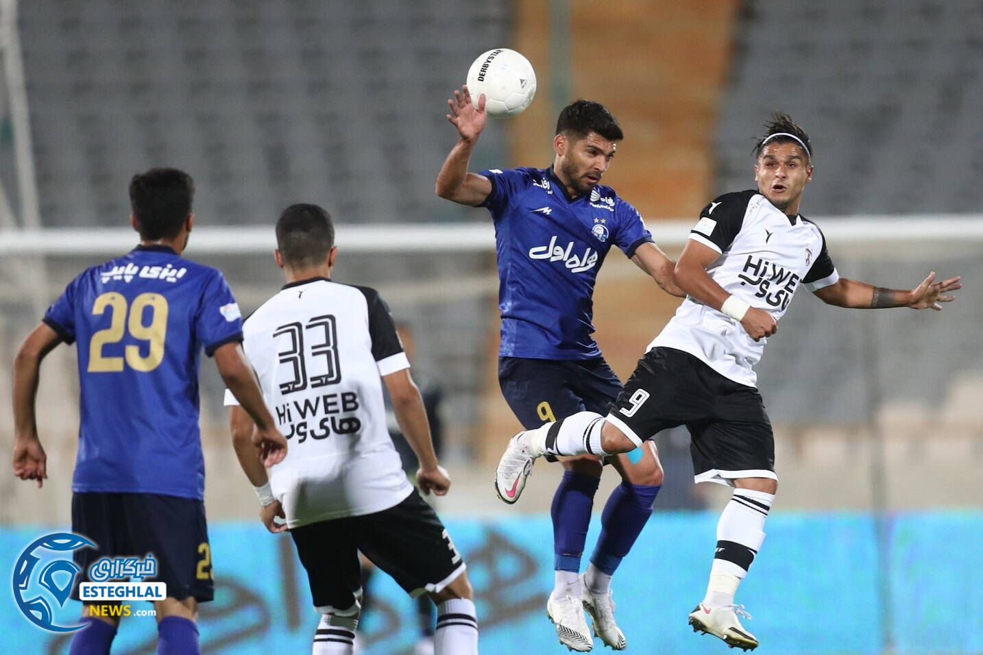 استقلال 1-0 هوادار