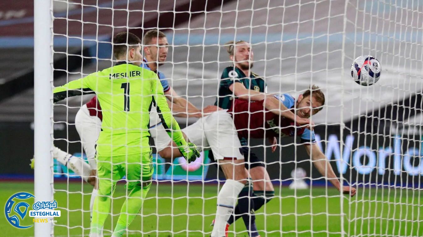 وستهام 2-0 لیدز یونایتد