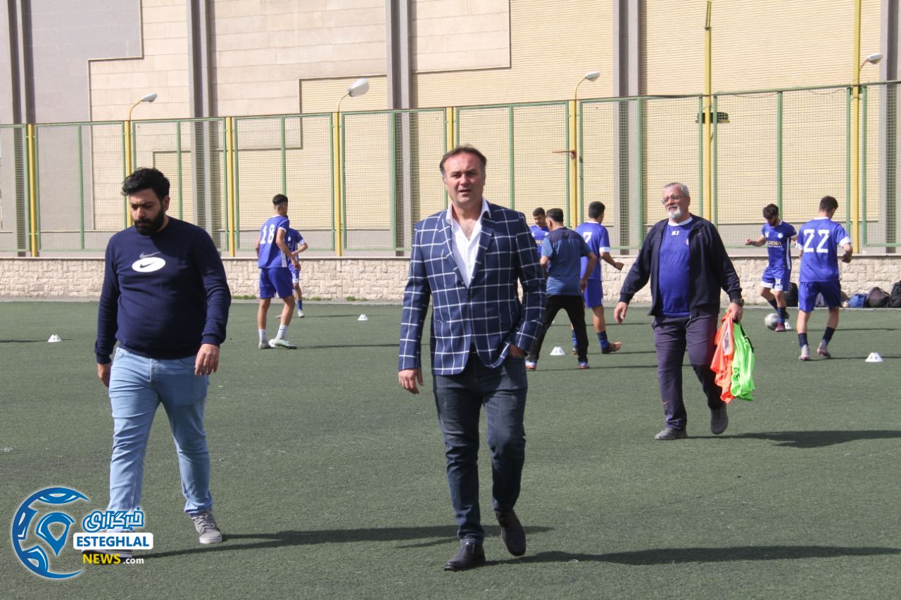 تیم نوجوانان استقلال