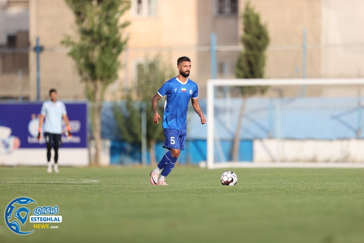 دیدار دوستانه استقلال و العروبه عربستان