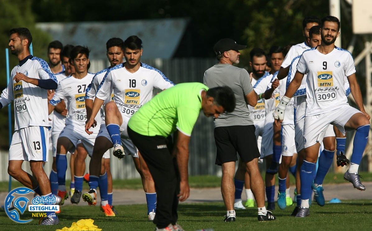 تمرین استقلال