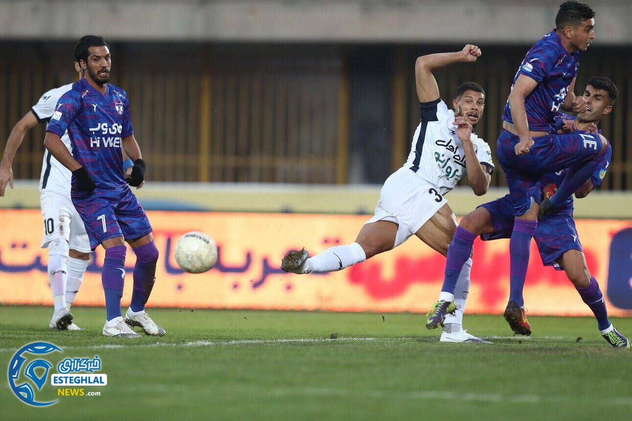 هوادار 1-2 استقلال