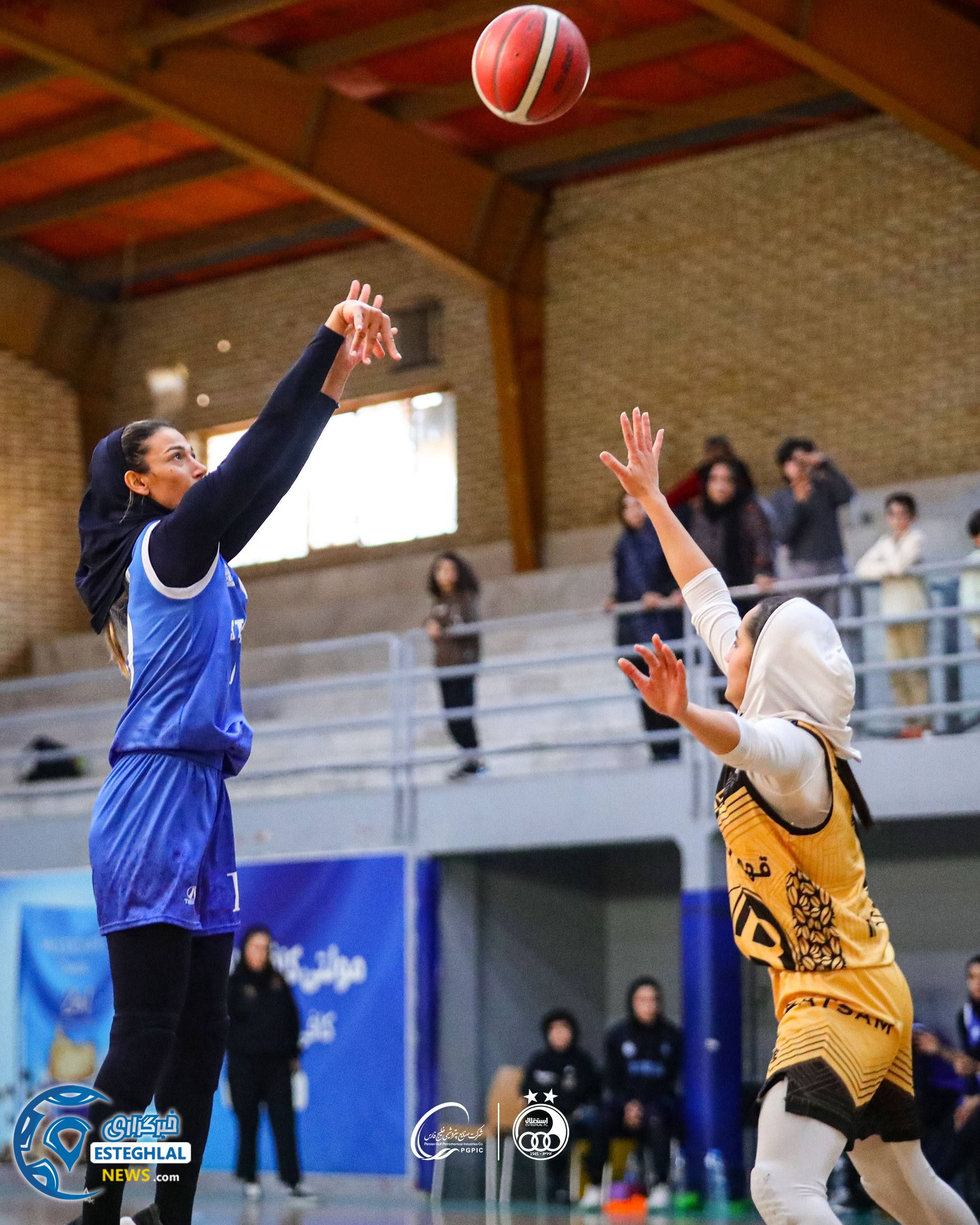 تیم بسکتبال بانوان استقلال