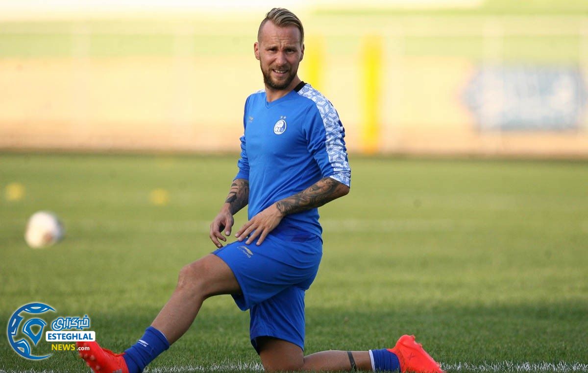 تمرین استقلال