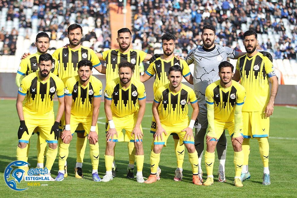 استقلال(تاج) 3-1 نفت مسجدسلیمان