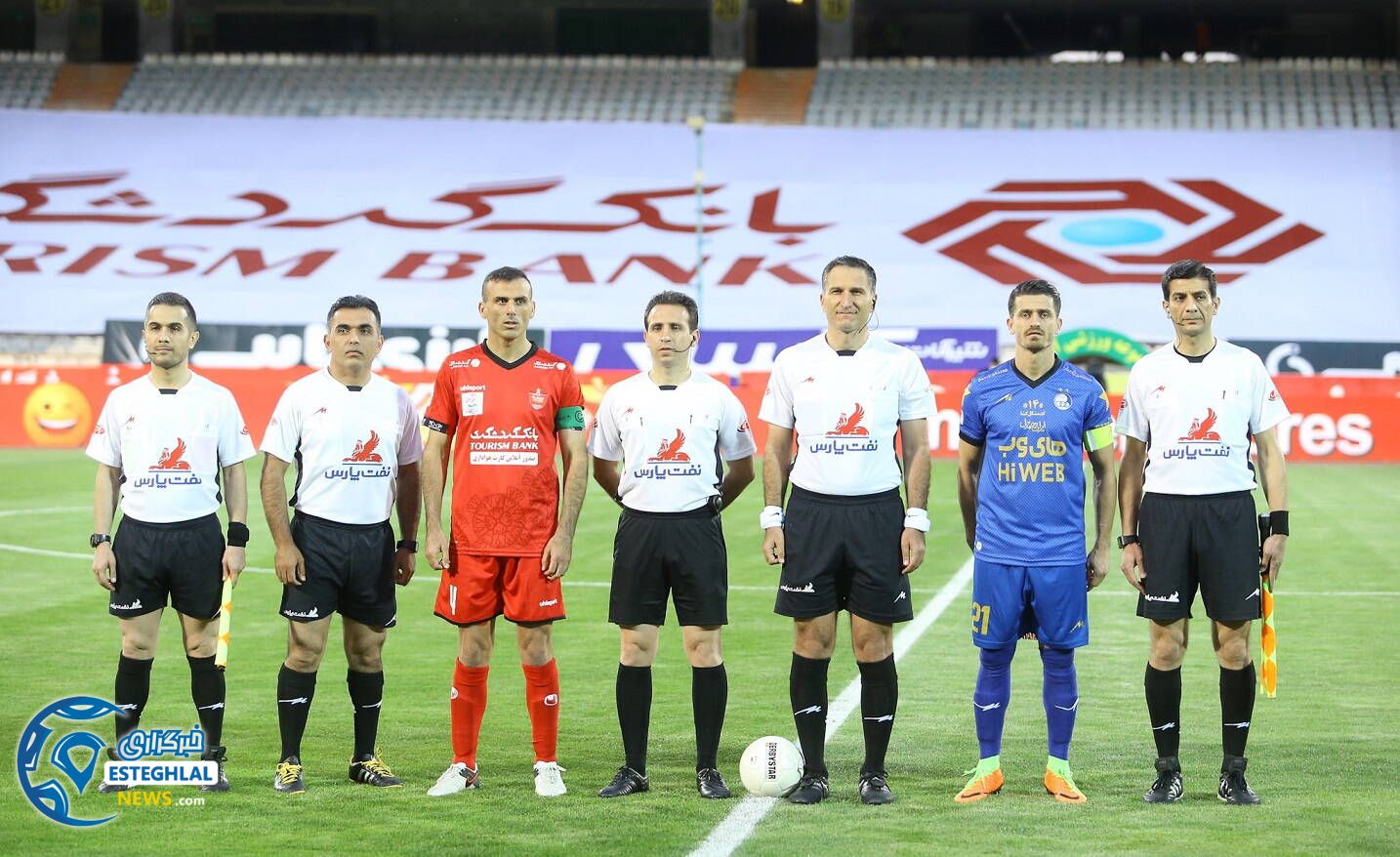 پیروزی(پرسپولیس) 1-0 استقلال