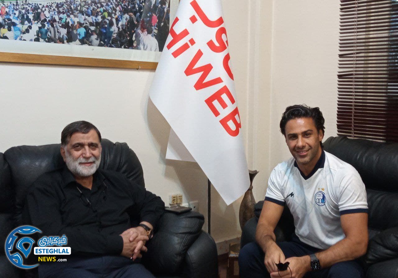 مصطفی آجرلو و فرهاد مجیدی