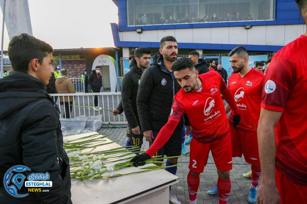 حواشی دیدار تراکتور و استقلال 