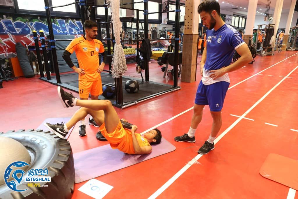 تمرین استقلال