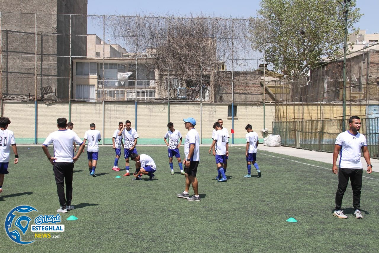 تیم نوجوانان استقلال