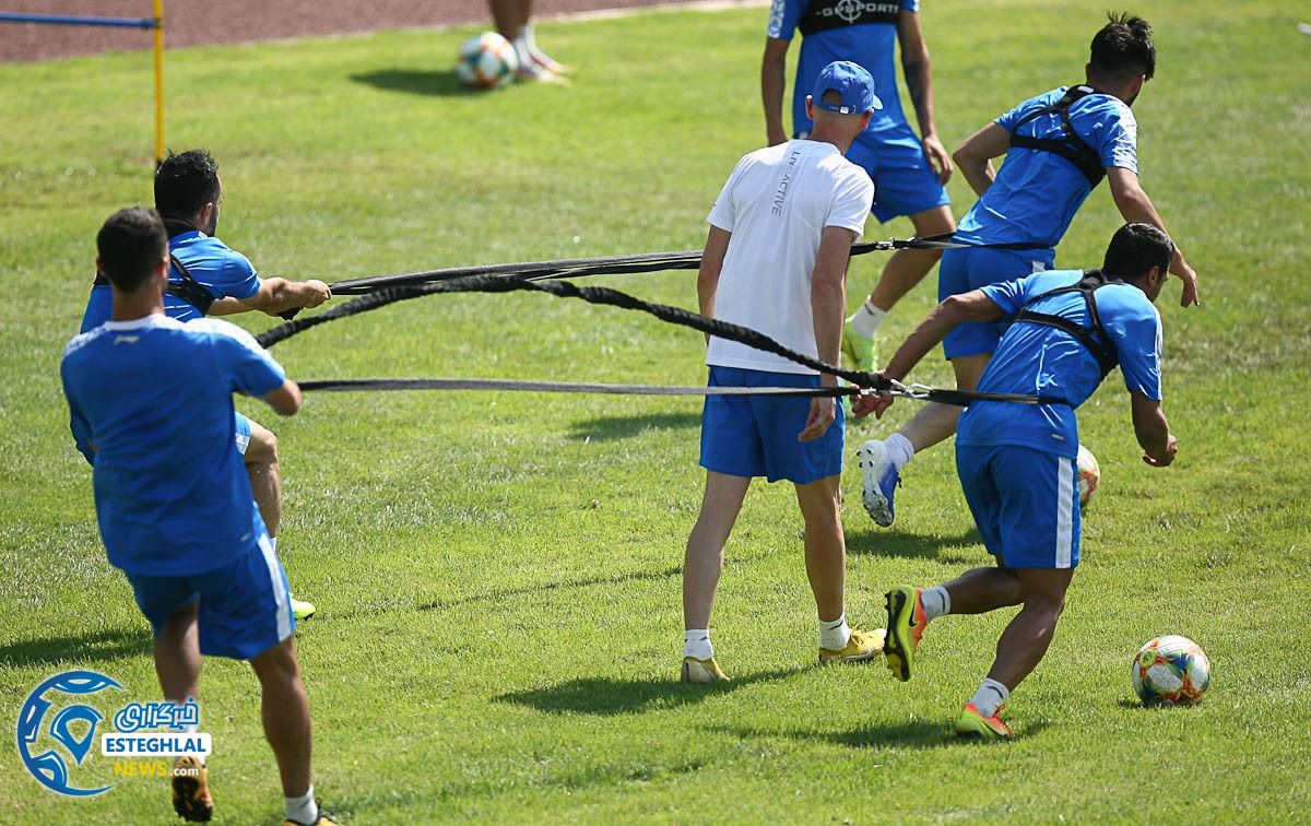 تمرین استقلال