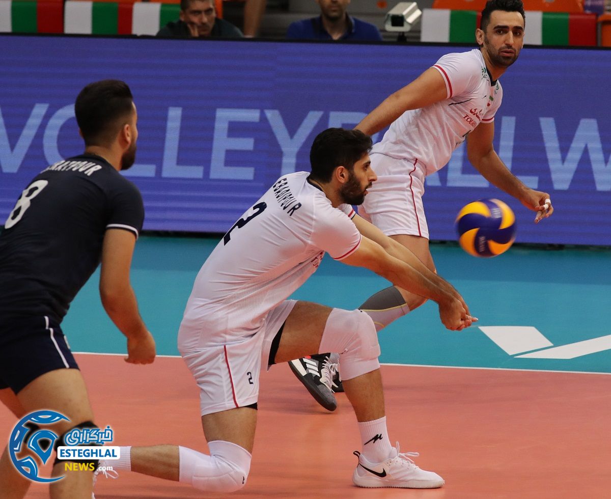 دیدار تیم های ملی والیبال ایران و صربستان