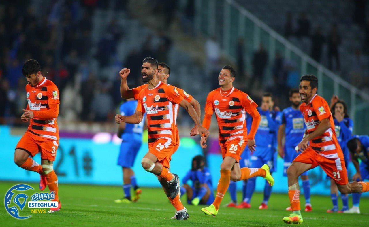 دیدار استقلال و سایپا