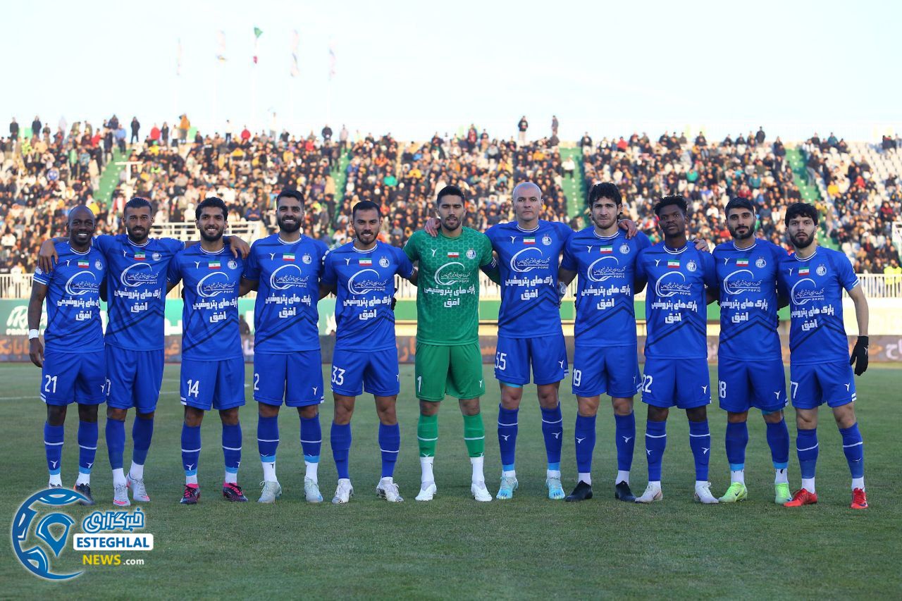  ترکیب استقلال مقابل چادرملو اردکان