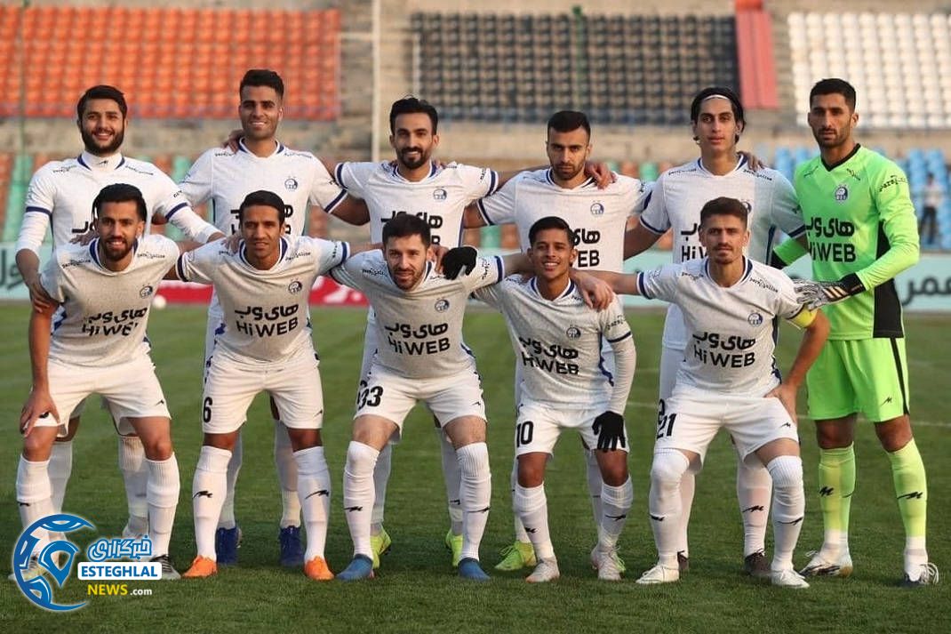 ترکیب استقلال مقابل نفت آبادان