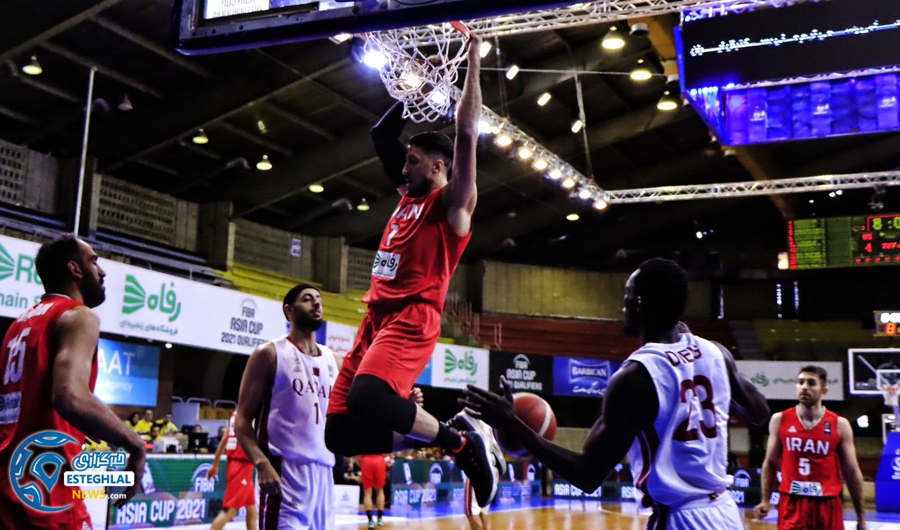 دیدار تیم های ملی بسکتبال ایران و قطر