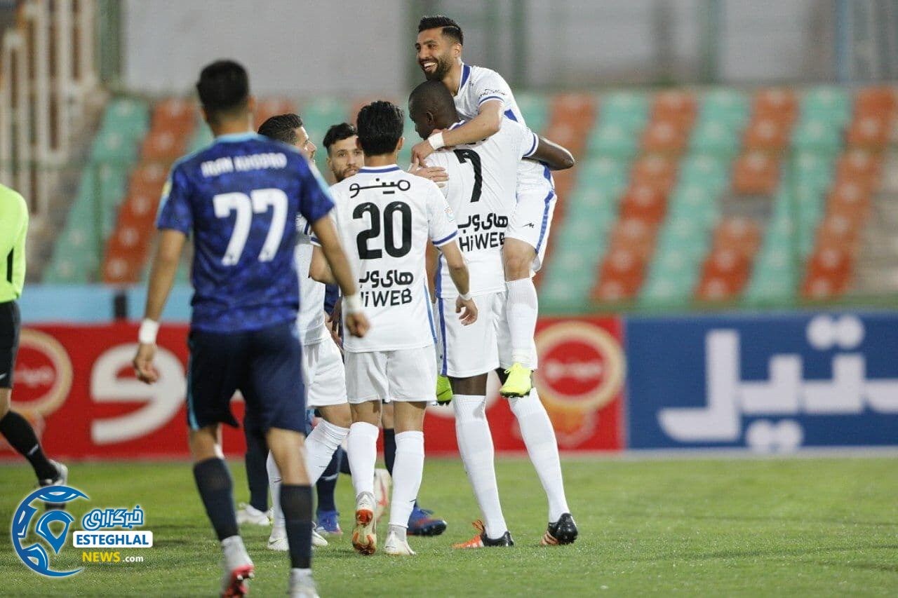 پیکان 1-2 استقلال