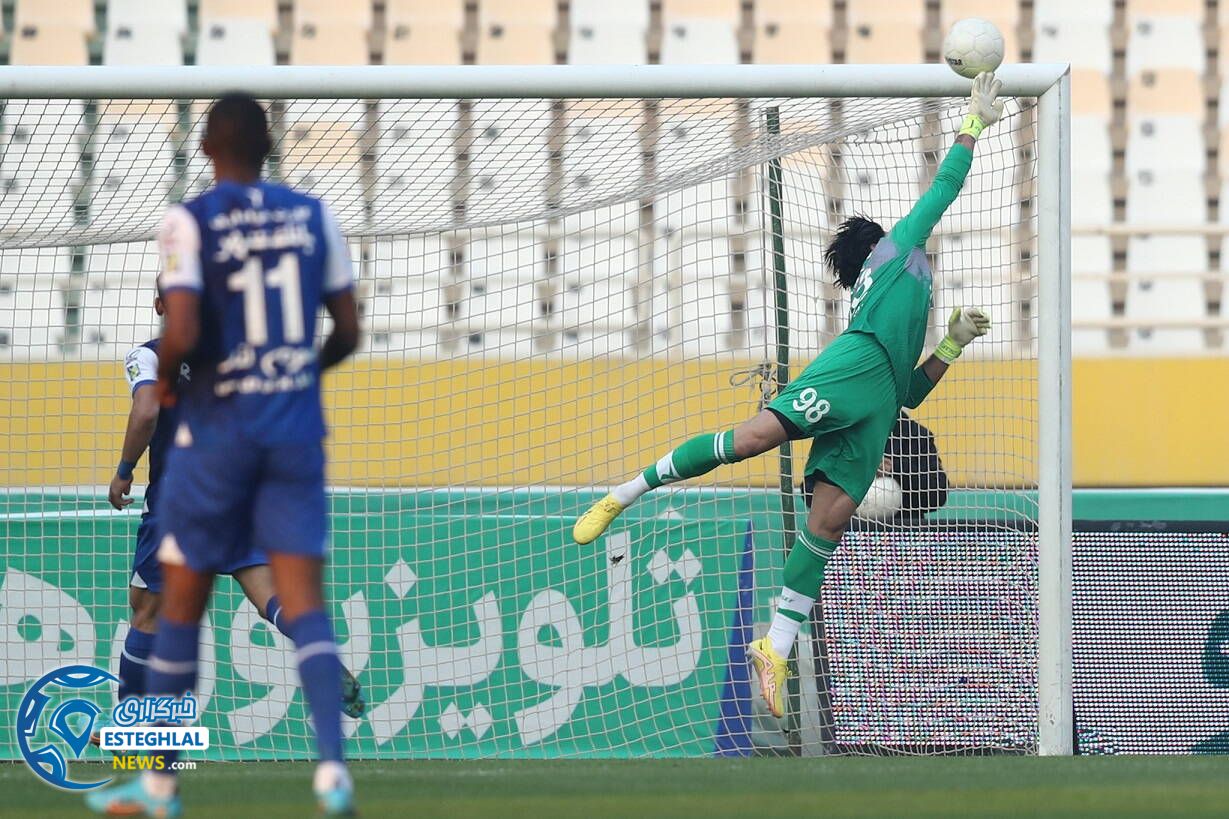 سپاهان 2-1 استقلال(تاج) 