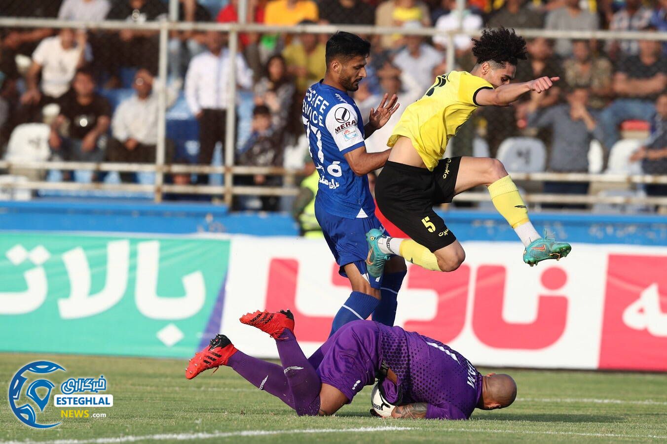 پارس جنوبی 0-1 استقلال
