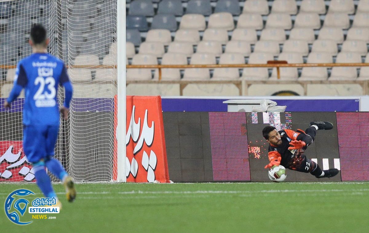 دیدار استقلال برابر نفت مسجدسلیمان