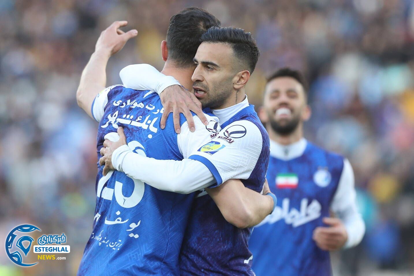 استقلال 2-0 ملوان