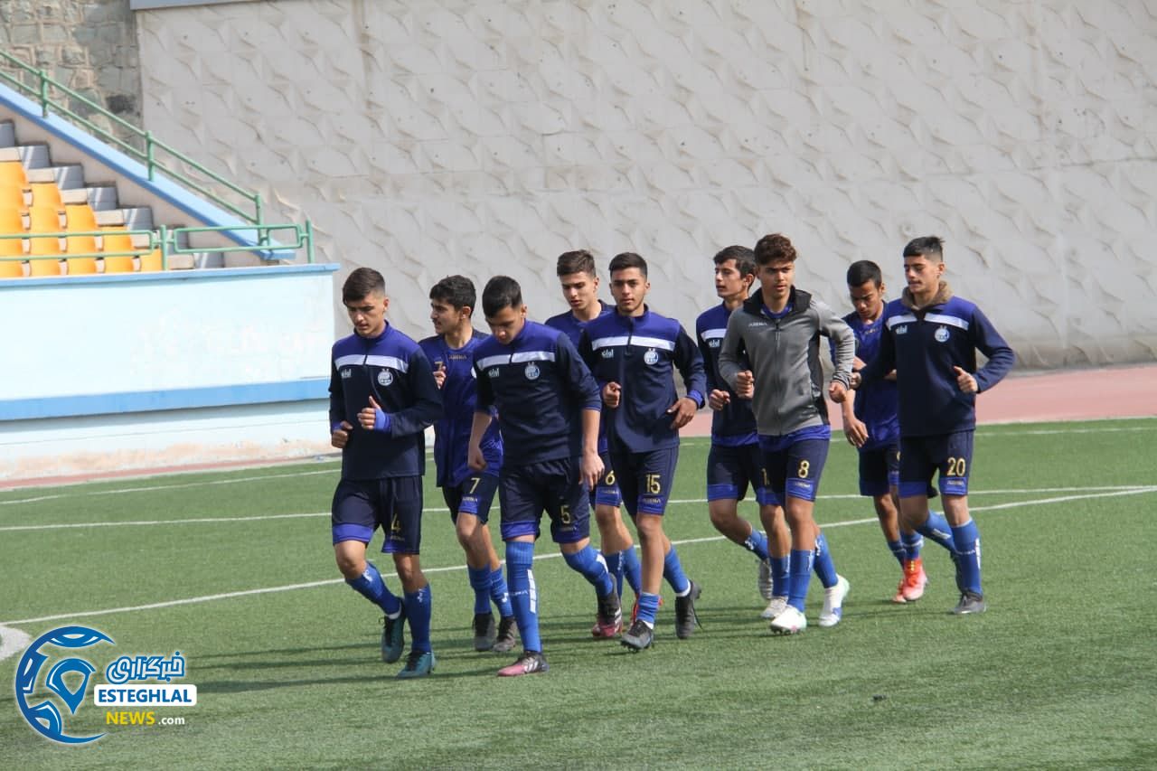 تیم نونهالان استقلال