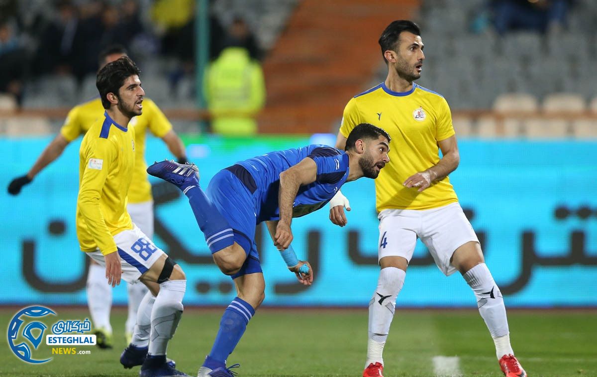 دیدار استقلال برابر نفت مسجدسلیمان